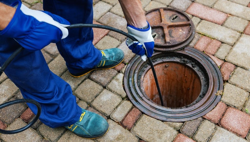 Hydro Jetting in Emigration Canyon